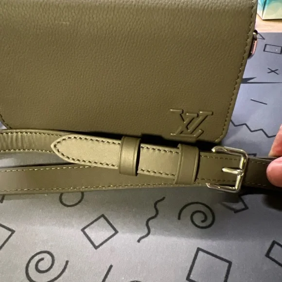 Louis Vuitton Fastline Wearable Wallet